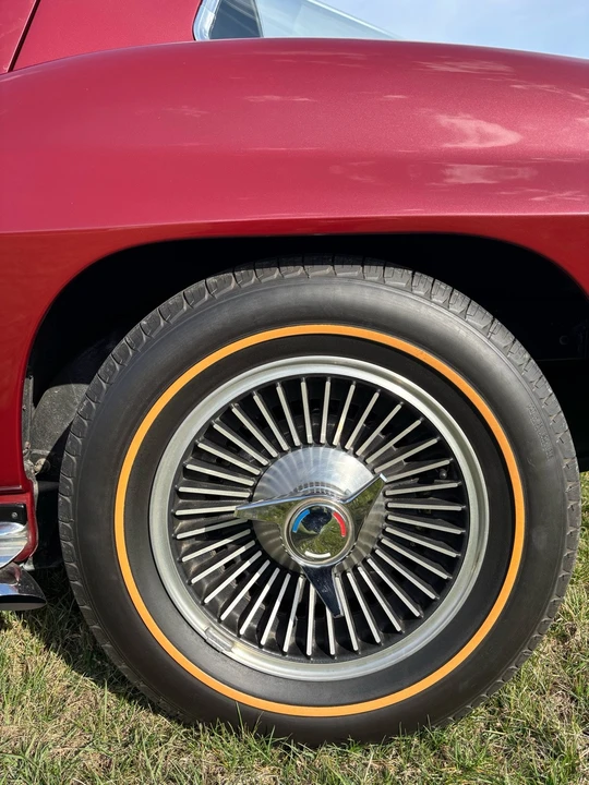 1966 Chevrolet Corvette C2 - Image 19 of 21
