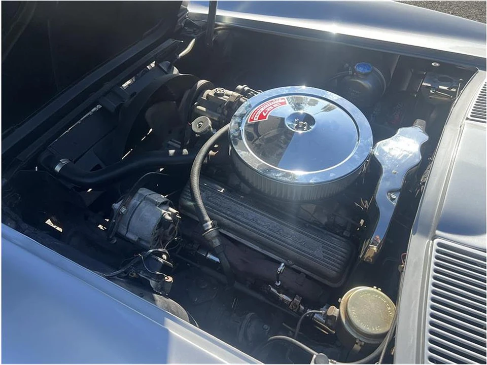 1966 Chevrolet Corvette C2 - Image 19 of 22