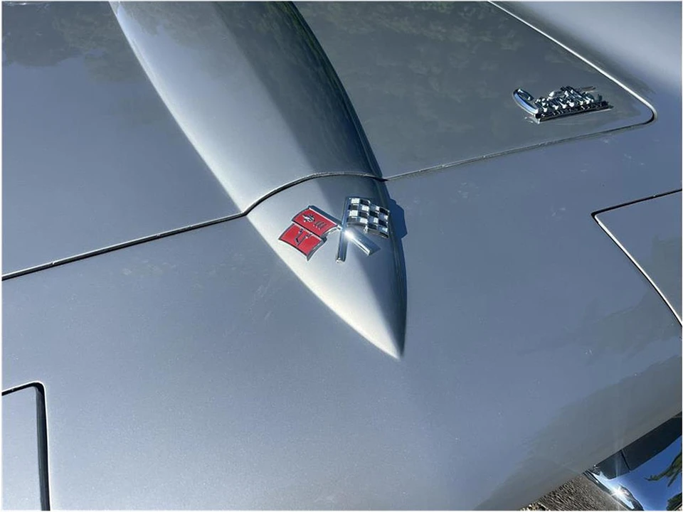 1966 Chevrolet Corvette C2 - Image 9 of 22