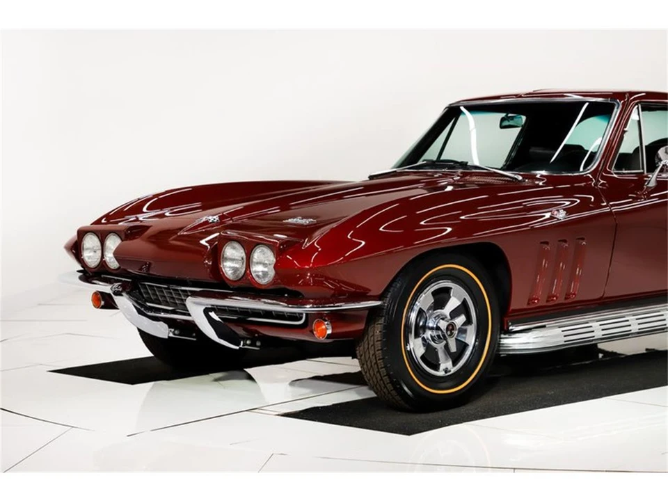 1966 Chevrolet Corvette C2 - Image 11 of 31