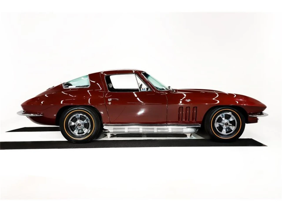 1966 Chevrolet Corvette C2 - Image 17 of 31