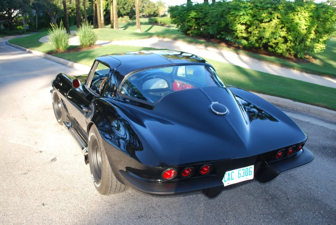1966 Chevrolet Corvette C2 - Image 3 of 21
