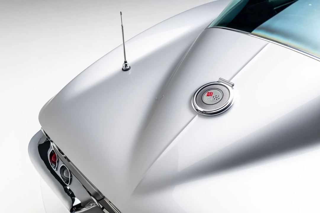 1966 Chevrolet Corvette C2 - Image 12 of 21
