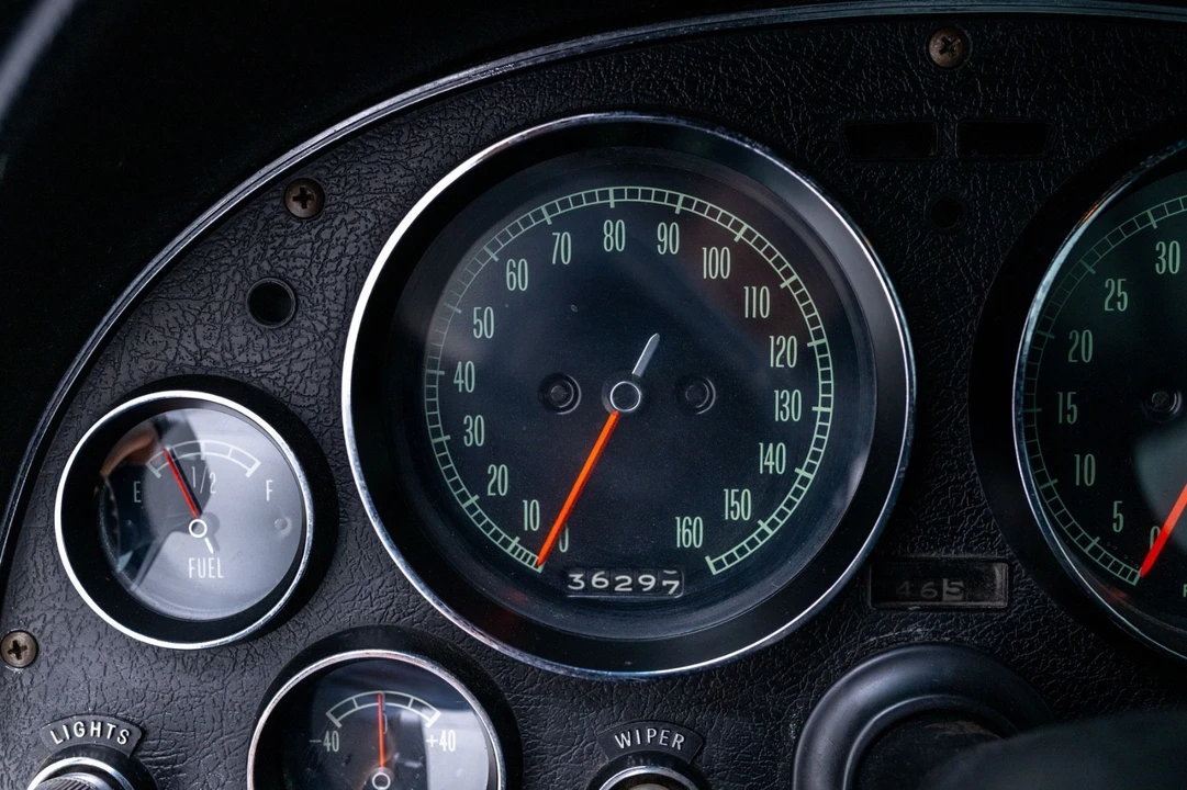 1966 Chevrolet Corvette C2 - Image 17 of 21