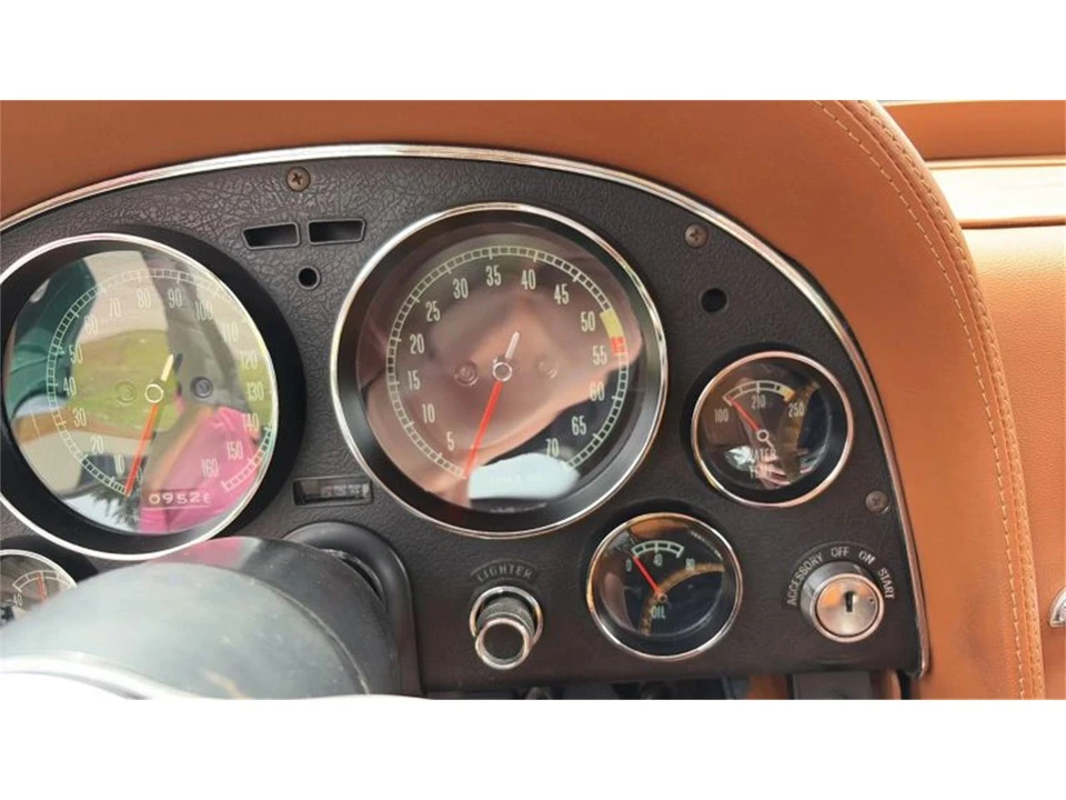 1966 Chevrolet Corvette C2 - Image 20 of 31