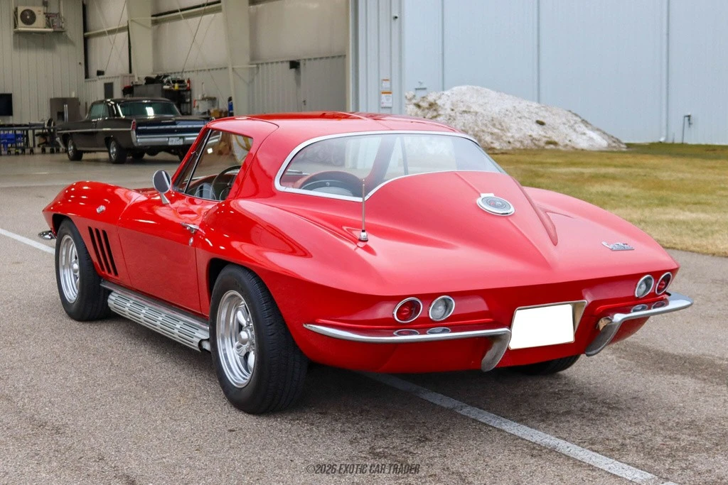 1966 Chevrolet Corvette C2 - Image 6 of 12