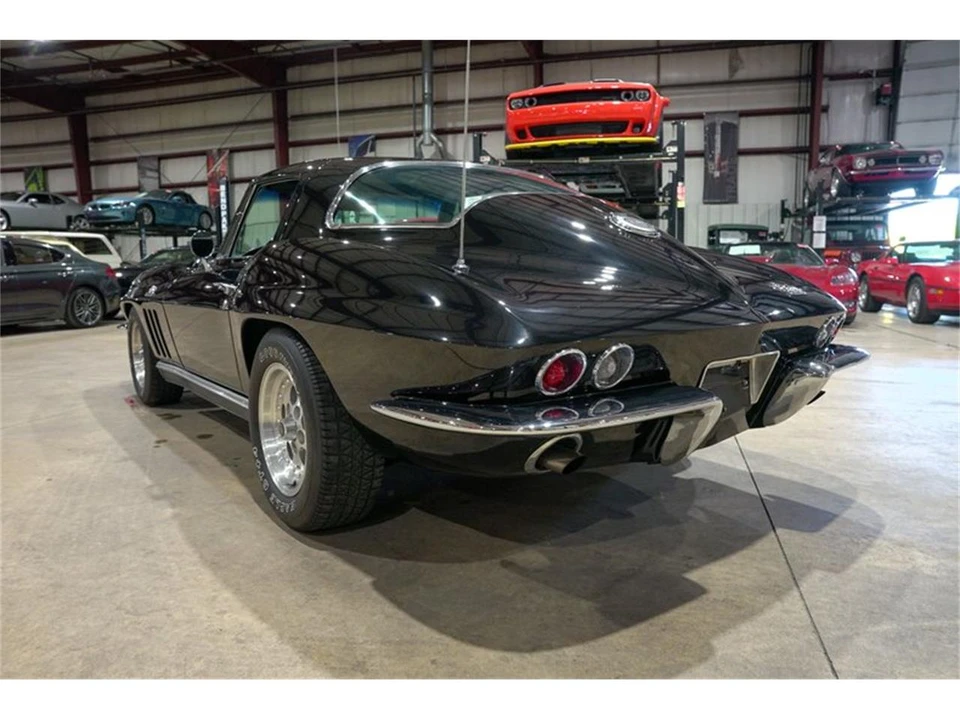 1966 Chevrolet Corvette C2 - Image 6 of 31