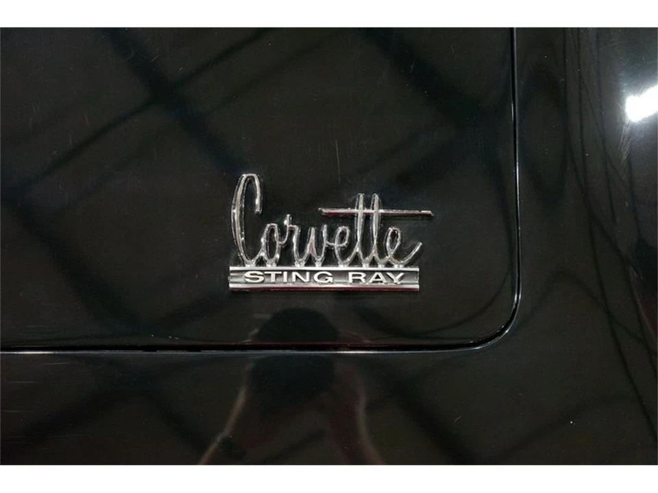 1966 Chevrolet Corvette C2 - Image 22 of 31