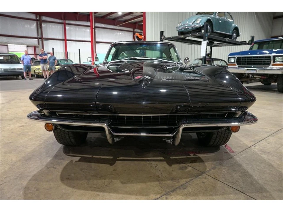 1966 Chevrolet Corvette C2 - Image 13 of 31