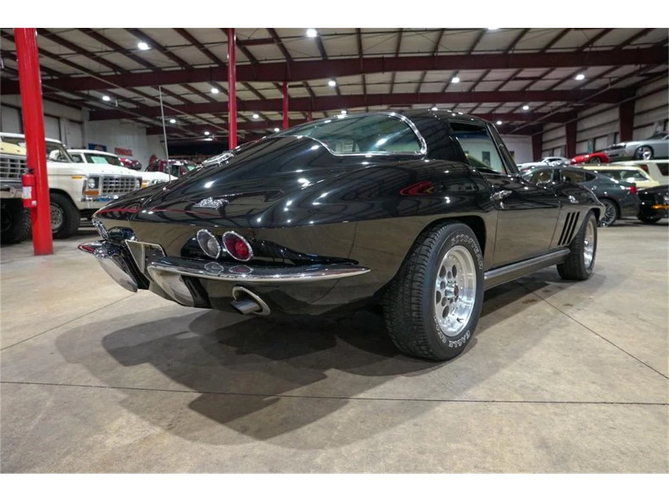 1966 Chevrolet Corvette C2 - Image 8 of 31