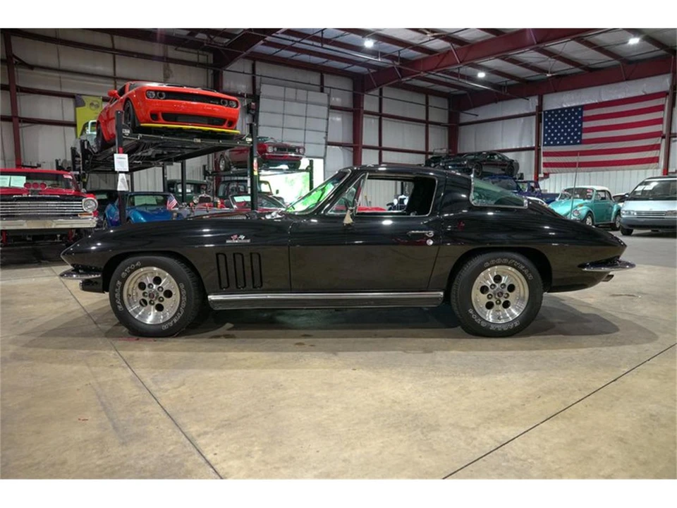 1966 Chevrolet Corvette C2 - Image 4 of 31
