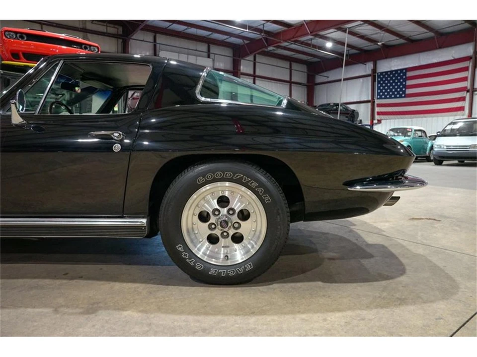 1966 Chevrolet Corvette C2 - Image 5 of 31