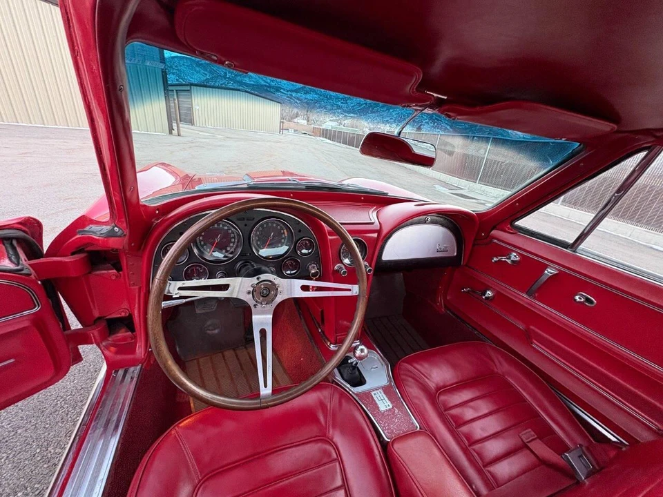1966 Chevrolet Corvette C2 - Image 21 of 31
