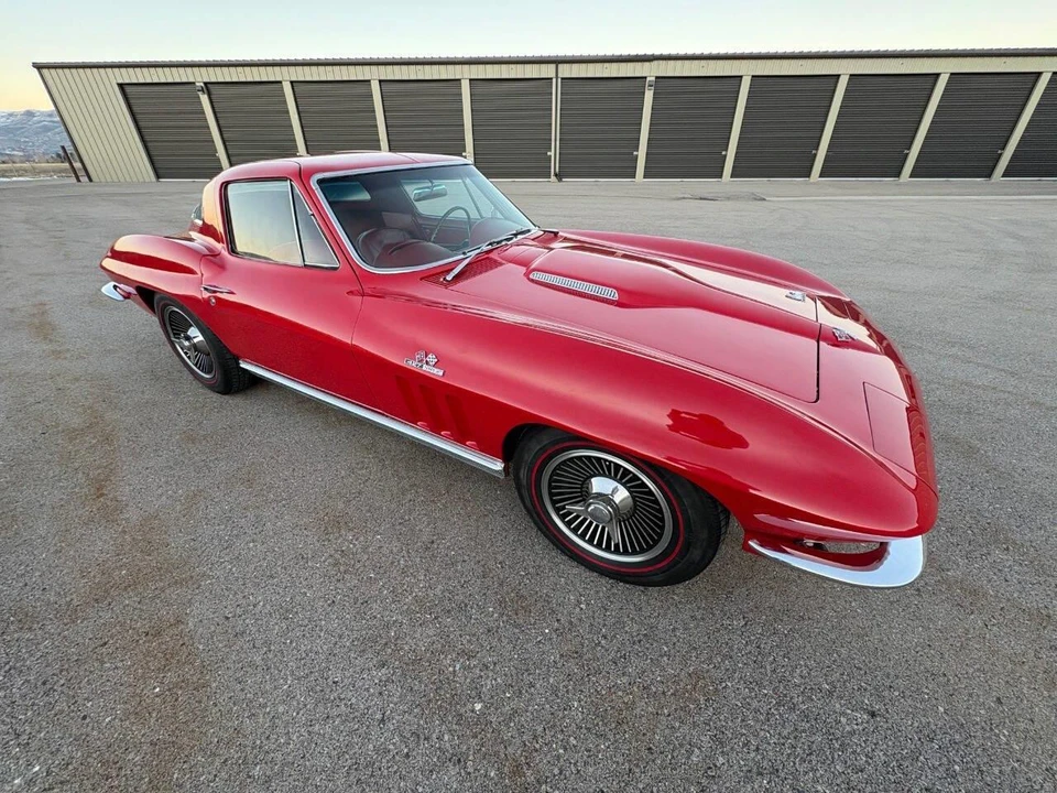 1966 Chevrolet Corvette C2 - Image 17 of 31