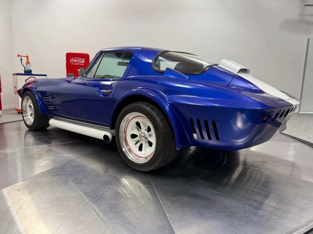 1966 Chevrolet Corvette C2 - Image 14 of 31