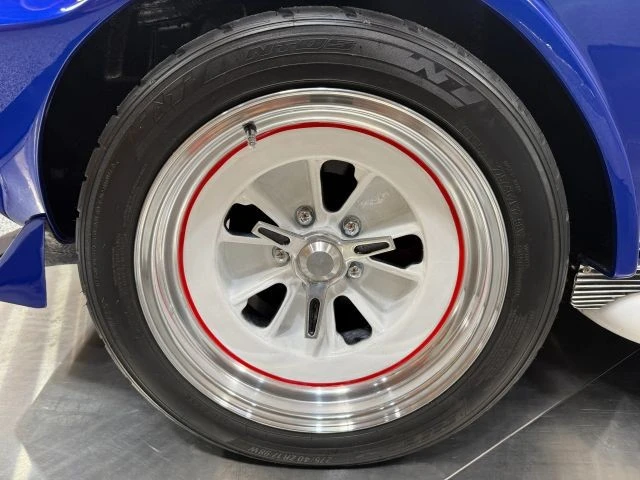 1966 Chevrolet Corvette C2 - Image 26 of 31