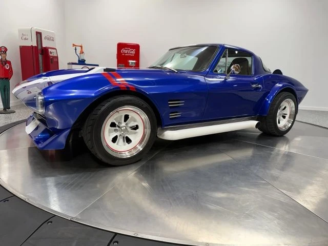 1966 Chevrolet Corvette C2 - Image 10 of 31