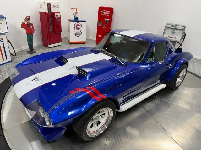 1966 Chevrolet Corvette C2 - Image 8 of 31