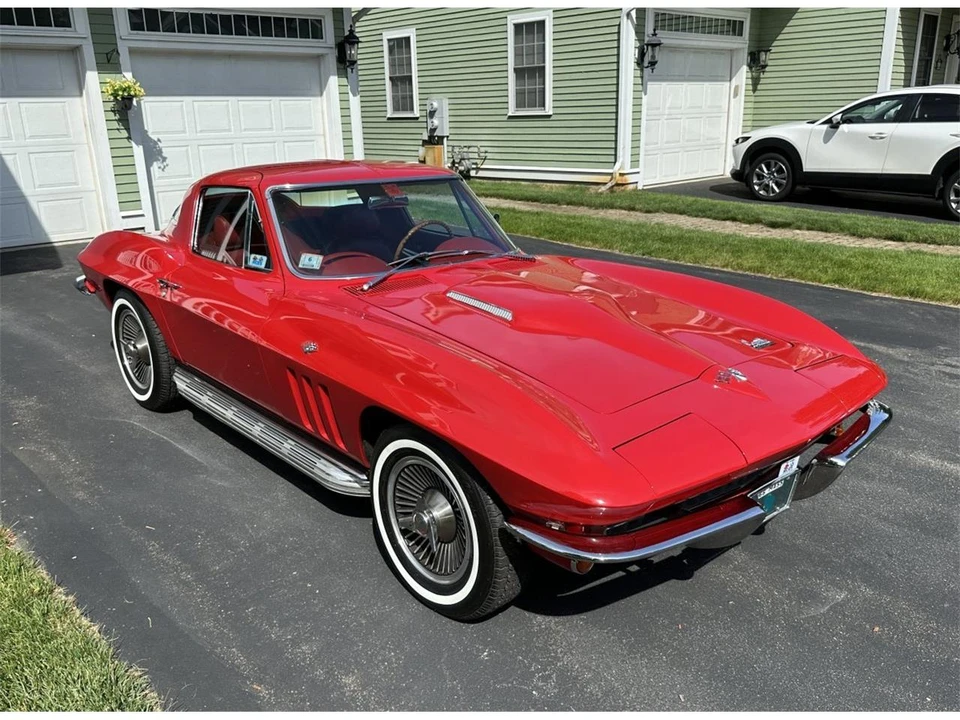 1966 Chevrolet Corvette C2 - Image 6 of 31