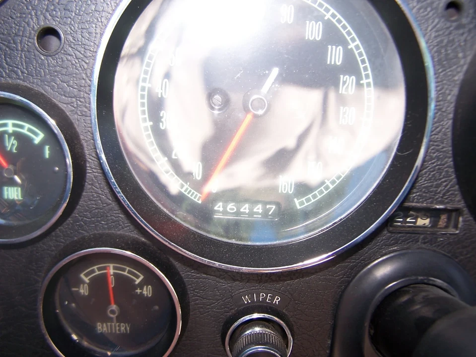 1966 Chevrolet Corvette C2 - Image 19 of 21