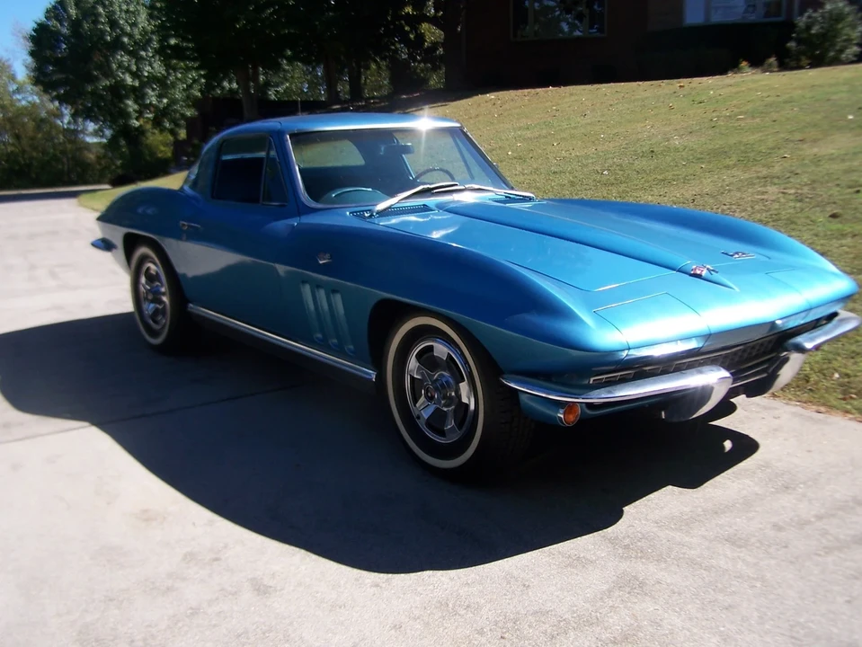 1966 Chevrolet Corvette C2 - Image 5 of 21