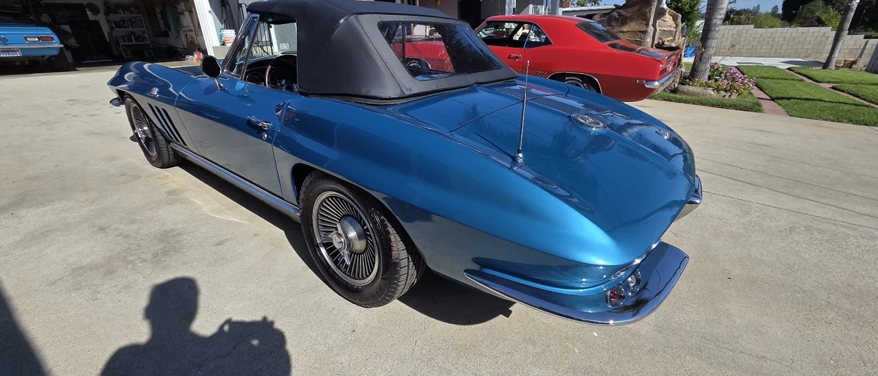 1966 Chevrolet Corvette - Image 15 of 28