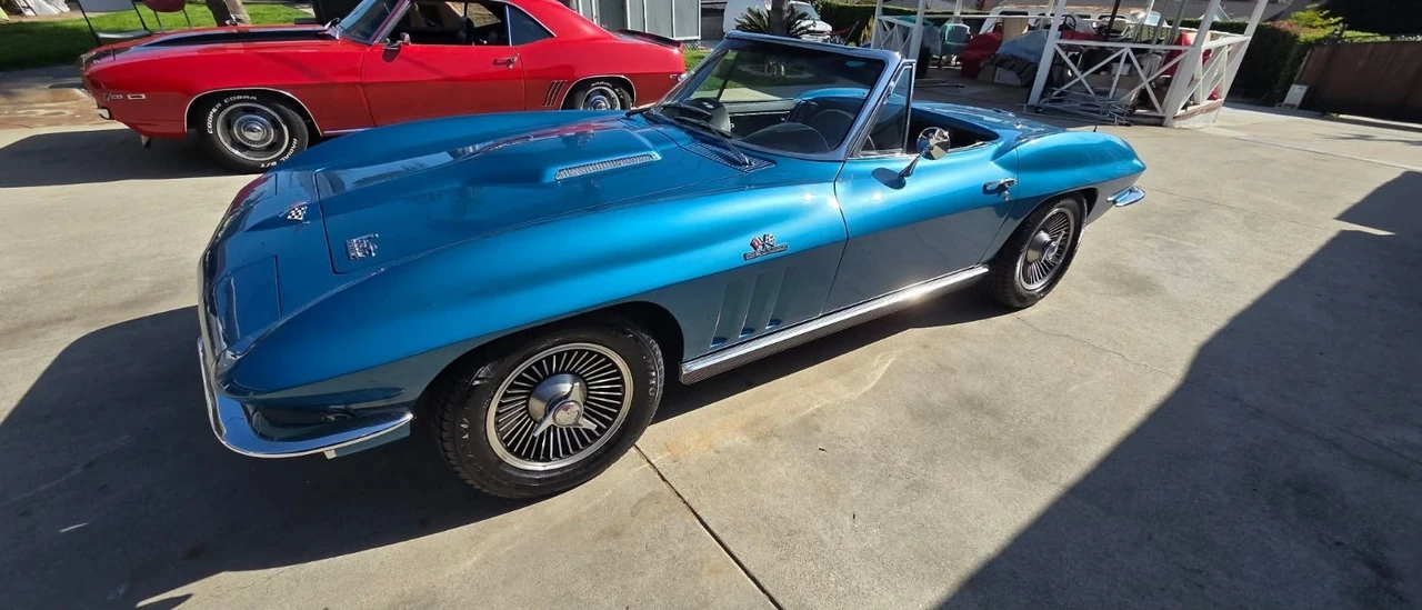 1966 Chevrolet Corvette - Image 5 of 28