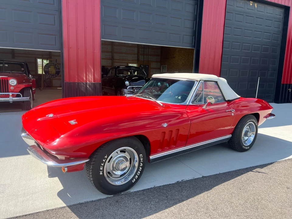 1966 Chevrolet Corvette C2 - Image 7 of 31