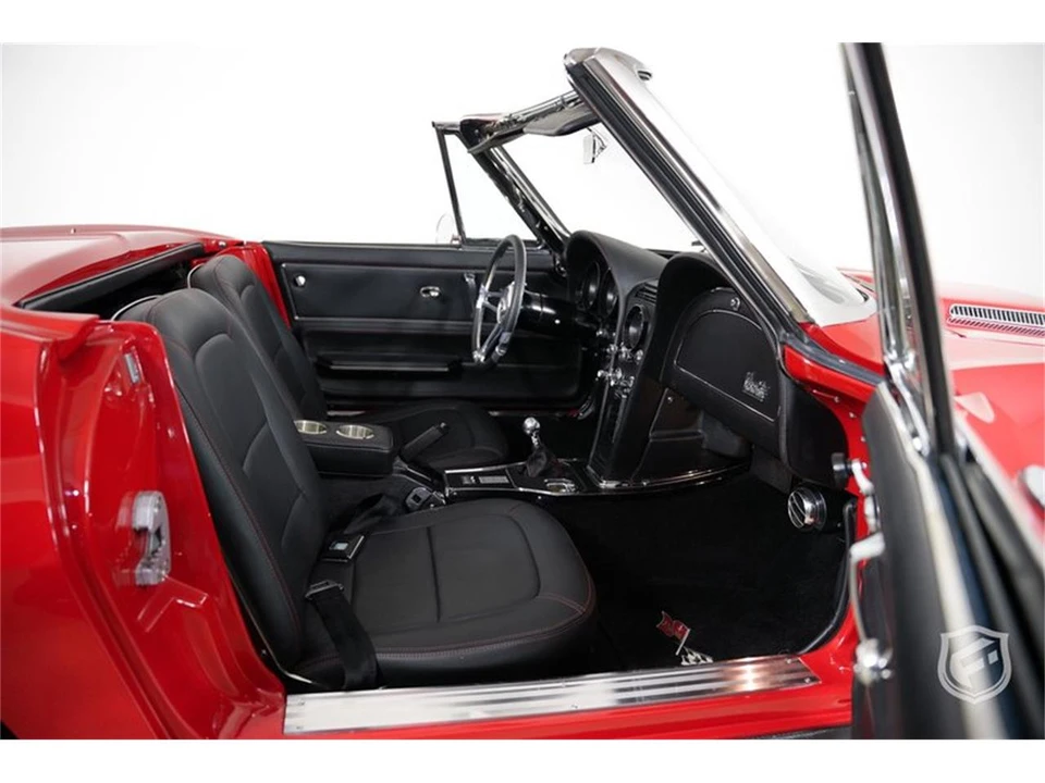 1966 Chevrolet Corvette C2 - Image 24 of 31
