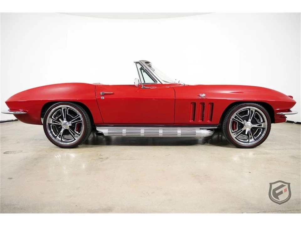 1966 Chevrolet Corvette C2 - Image 12 of 31