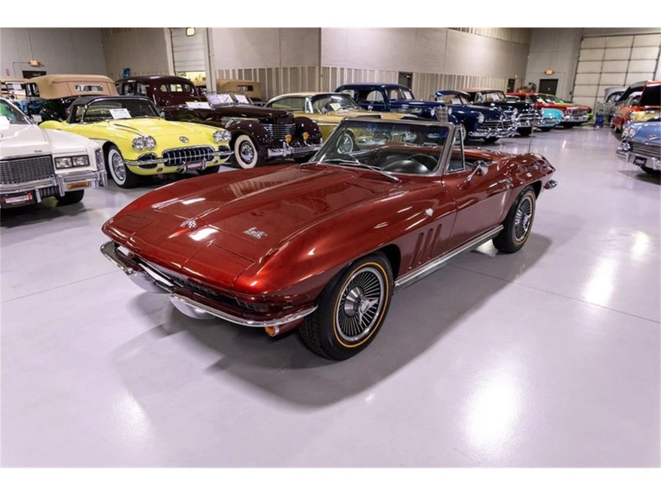 1966 Chevrolet Corvette C2 - Image 19 of 31