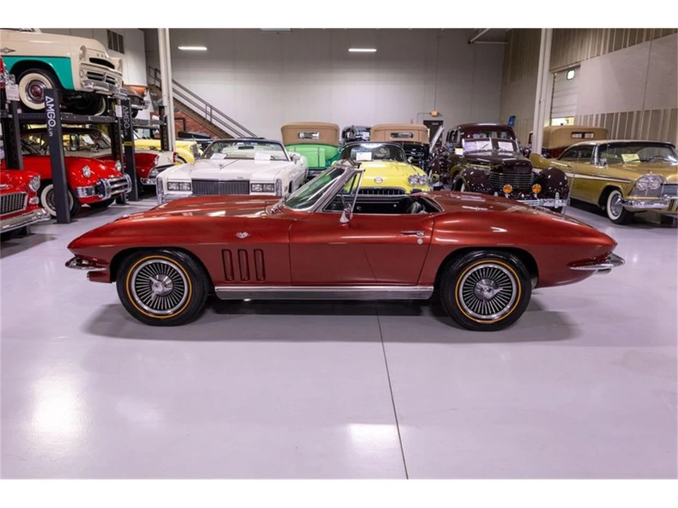 1966 Chevrolet Corvette C2 - Image 26 of 31