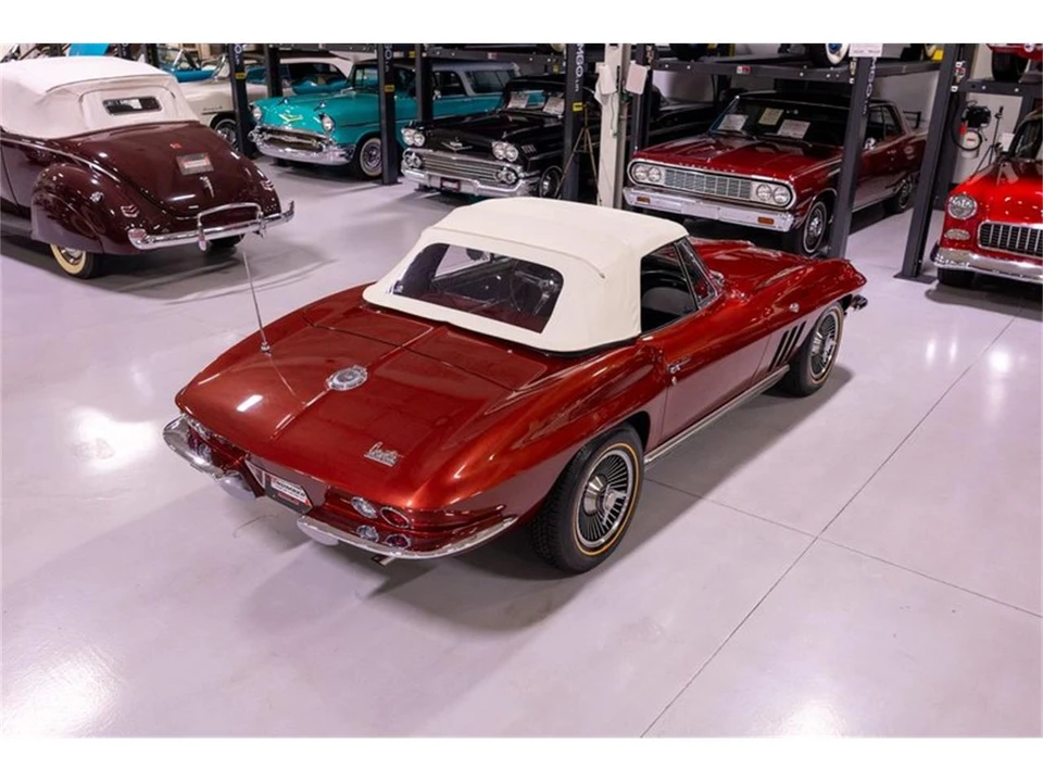 1966 Chevrolet Corvette C2 - Image 15 of 31