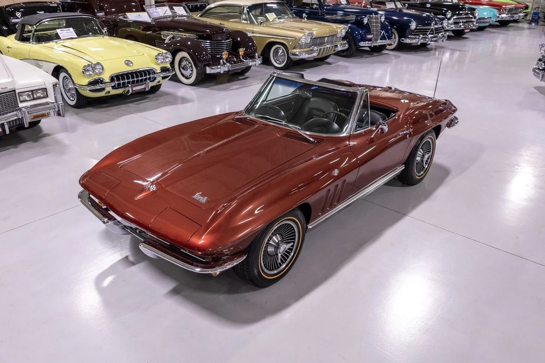 1966 Chevrolet Corvette C2 - Image 6 of 31