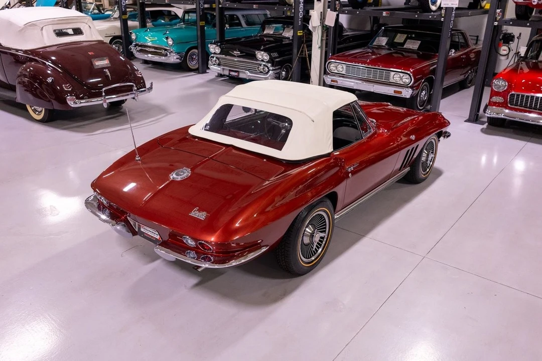 1966 Chevrolet Corvette C2 - Image 18 of 31