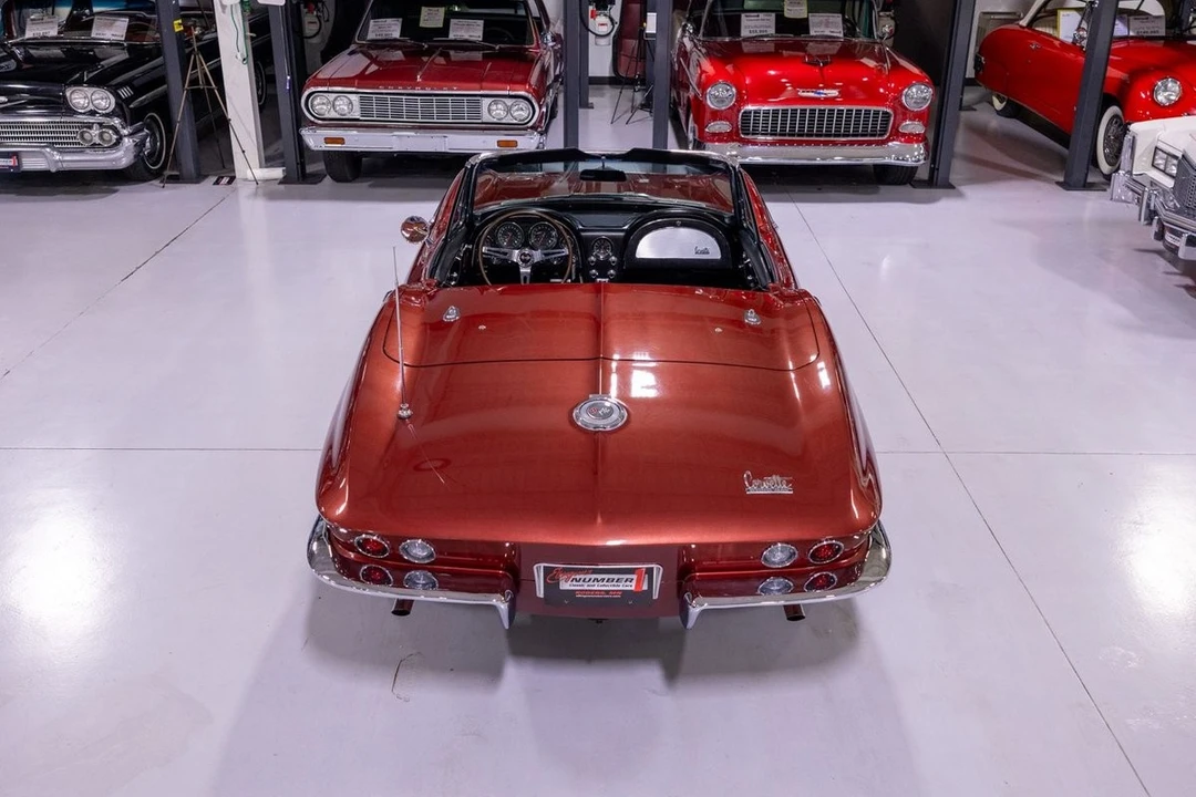 1966 Chevrolet Corvette C2 - Image 11 of 31