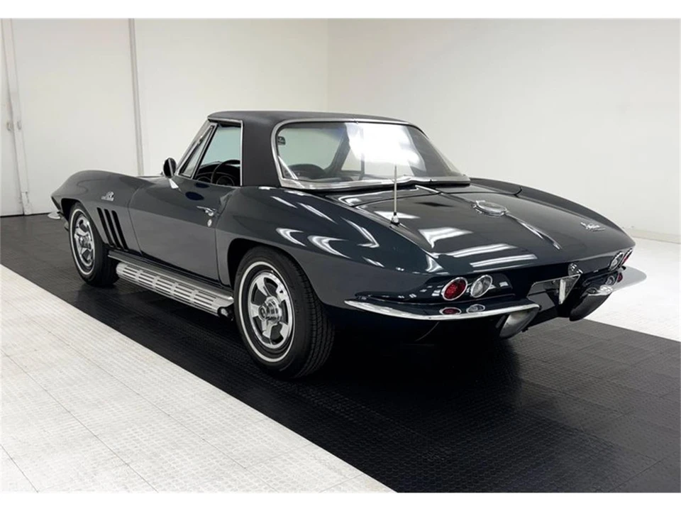 1966 Chevrolet Corvette C2 - Image 7 of 31