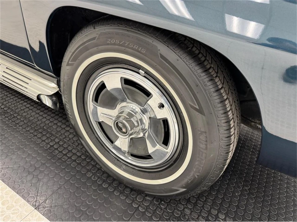 1966 Chevrolet Corvette C2 - Image 29 of 31