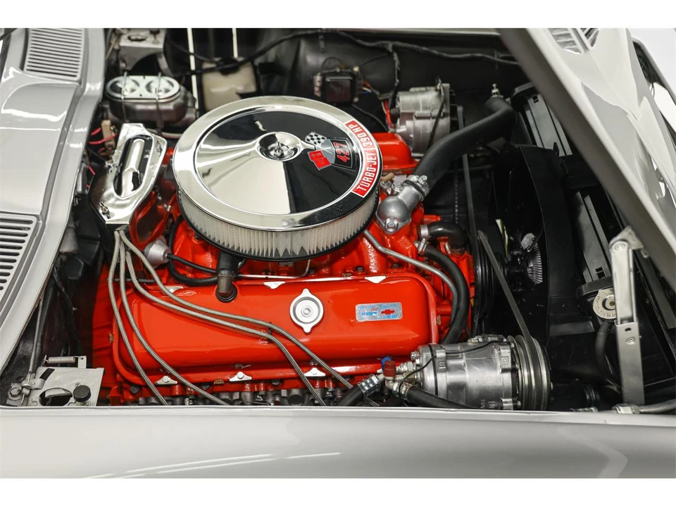 1966 Chevrolet Corvette C2 - Image 5 of 31
