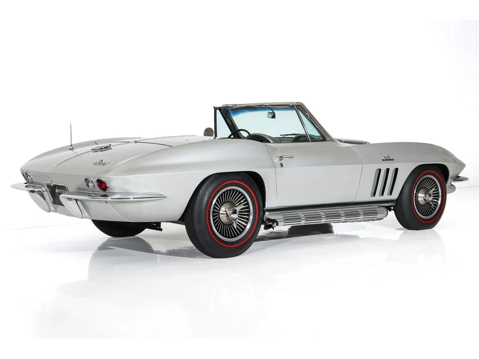 1966 Chevrolet Corvette C2 - Image 19 of 31