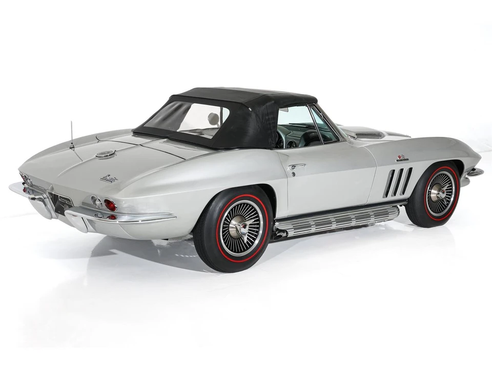1966 Chevrolet Corvette C2 - Image 23 of 31