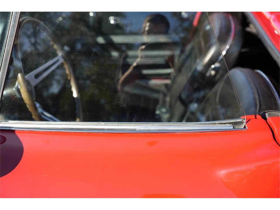 1966 Chevrolet Corvette C2 - Image 14 of 31