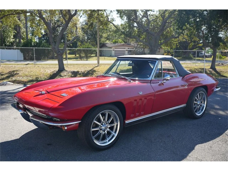 1966 Chevrolet Corvette C2 - Image 5 of 31