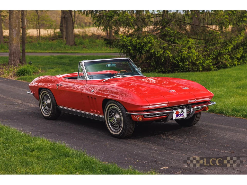 1966 Chevrolet Corvette C2 - Image 3 of 31