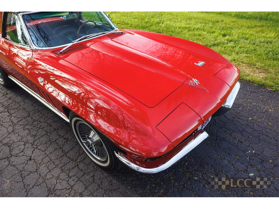 1966 Chevrolet Corvette C2 - Image 19 of 31