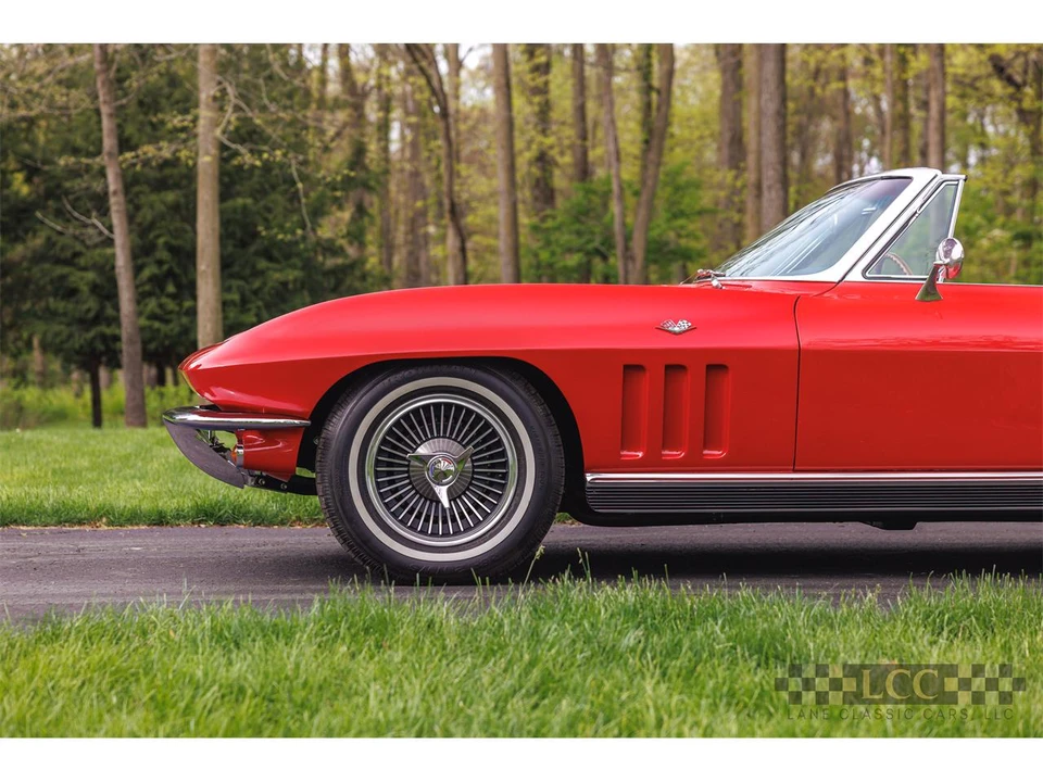 1966 Chevrolet Corvette C2 - Image 21 of 31