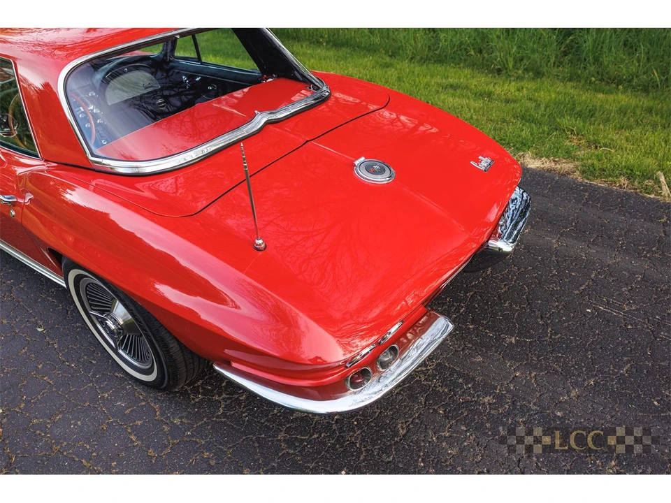1966 Chevrolet Corvette C2 - Image 25 of 31