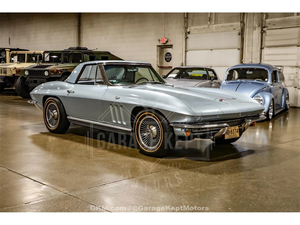 1966 Chevrolet Corvette C2 - Image 23 of 31