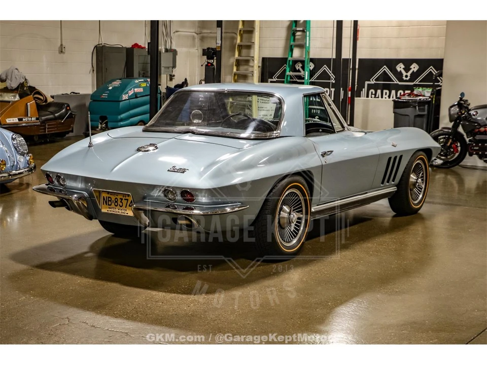 1966 Chevrolet Corvette C2 - Image 19 of 31