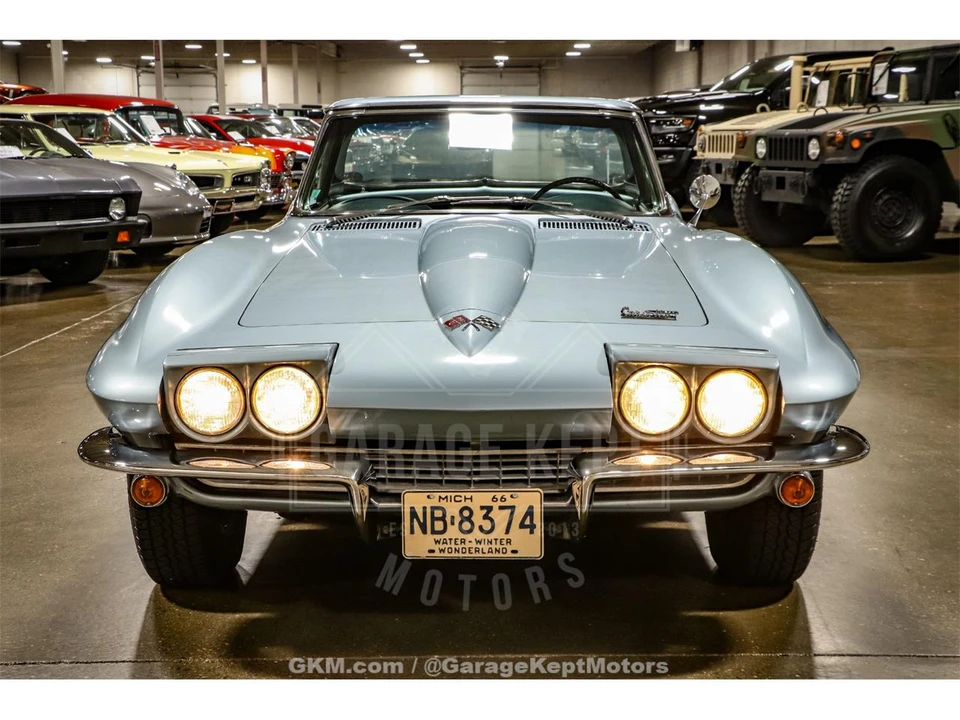 1966 Chevrolet Corvette C2 - Image 30 of 31
